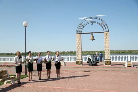 Астраханская область часы