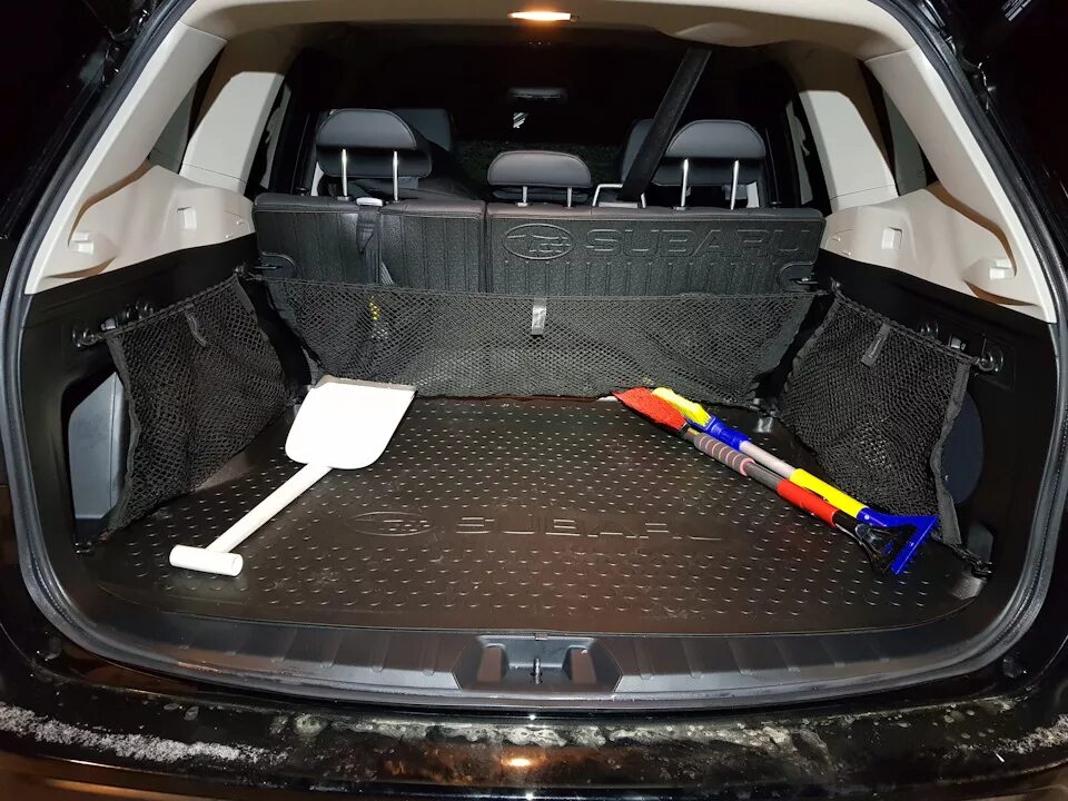 Forester sj багажник. Коврик в багажник субару форестер. Subaru forester 4 (sj) 2013 - багажник. Forester sj багажник. Субару форестер 2012 багажник.