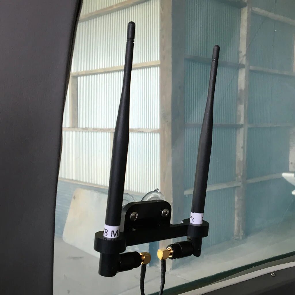 Antenna mounting. Антенна выносная Remote 802.11 Dual Band Antenna Kit 14 ft (4м). Харвест 4b антенна. Антенна ад-520бв. Антенна nax-16b-6.