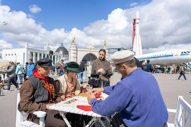 вднх 2023. вднх 9 февраля 2024. вднх 9 февраля 2024. салют на вднх. вднх 9 февраля 2024.