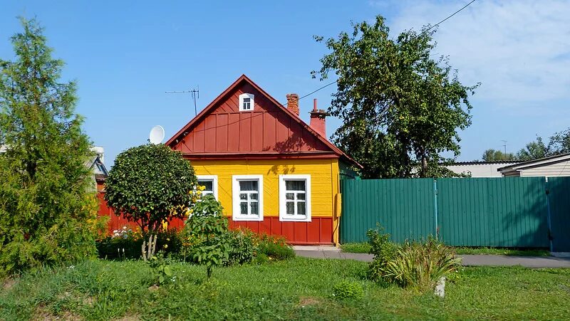 Дом в дмитровске орловском. Город Дмитровск Орловская область. Дмитровск, Орловская область, 303240. Дмитровский район Домаховское поселение Орел. Рублино Дмитровский район Орловская область.