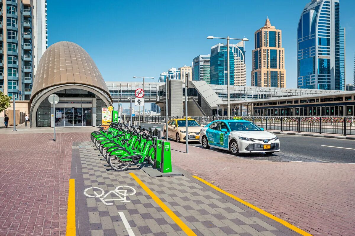 Морские автобусы в Дубае. Careem Dubai Bike. Пляжное такси Дубай. ДТП С россиянкой в такси в Дубае. 100 в дубае