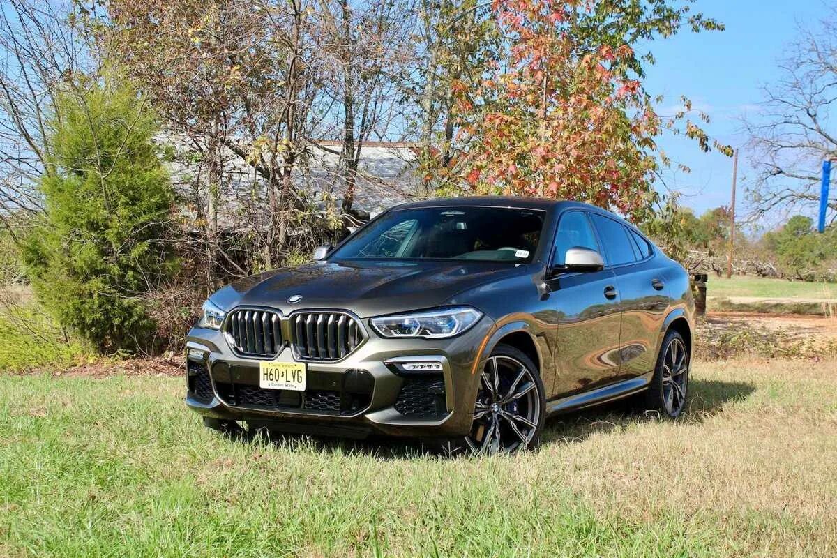 X6 новая цена. BMW x6m 2022. БМВ х6 2021. Новый BMW x6. БМВ x6 2022.