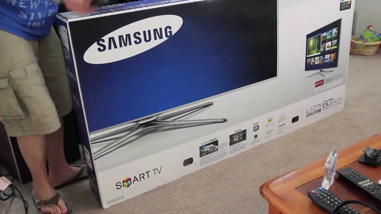 Samsung TV 2005 Unboxing. Samsung Smart TV 32 упаковка. Samsung Smart 32 коробка от телевизора. TV LG Unboxing.