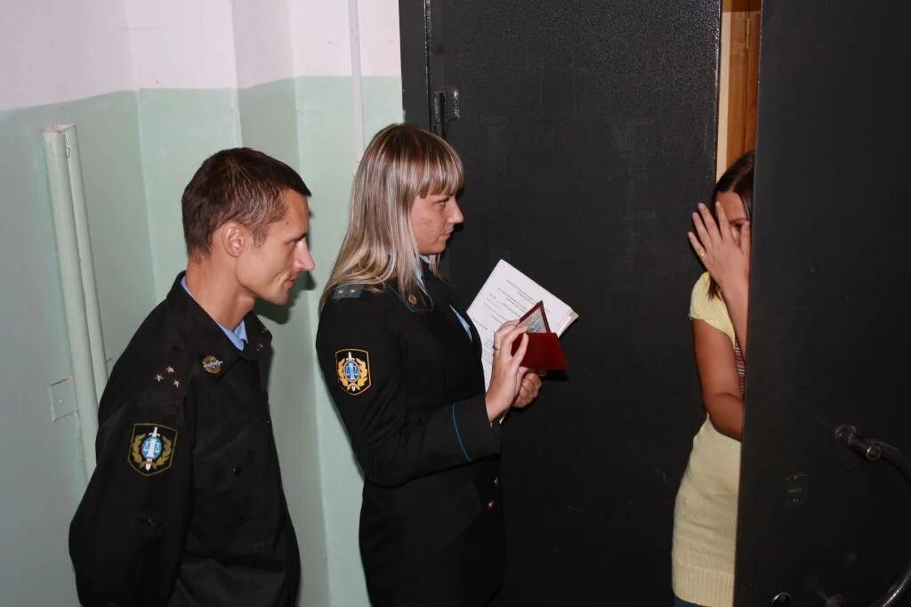 Судебные приставы. Прием должников судебными приставами. Прием должников судебными приставами. Судебный пристав исполнитель. Прием должников судебными приставами.