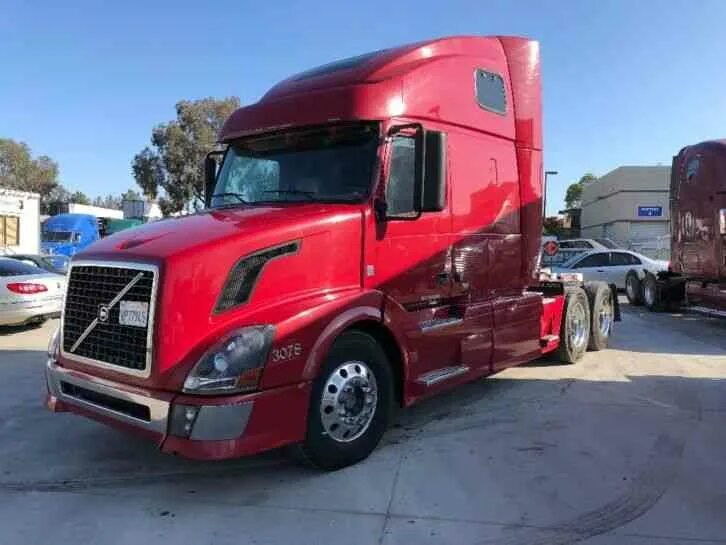 Volvo vnl 670 2008. Volvo vnl 670 автомат. Холодильник вольво внл 670. Авито вольво 670. Авито вольво 670.
