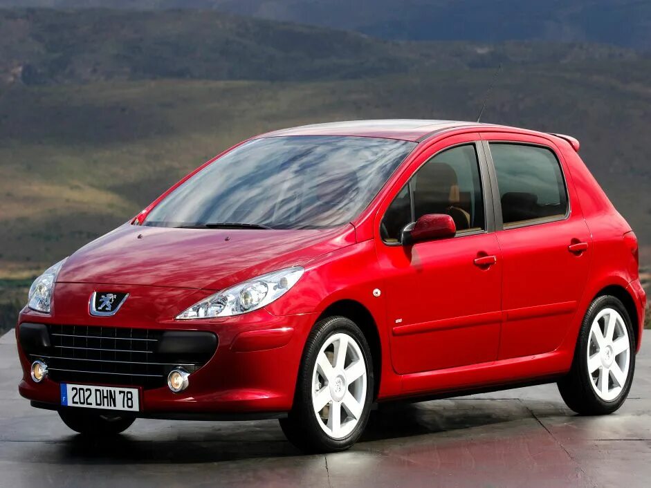 Пежо 307 1.6 бензин купить. Peugeot 307. Пежо Peugeot 307. Peugeot 307 Рестайлинг. Пежо 307 2005.