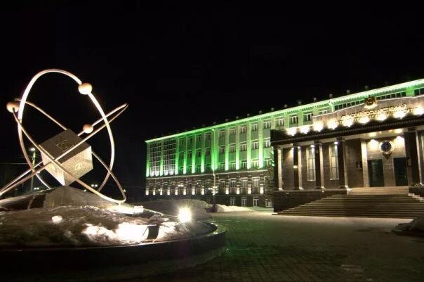 Г октябрьск рб. Угнту октябрьский фонтаны. город октябрьский башкортостан. октябрьский нефтяной университет город октябрьский башкортостан. фонтаны октябрьский башкортостан.