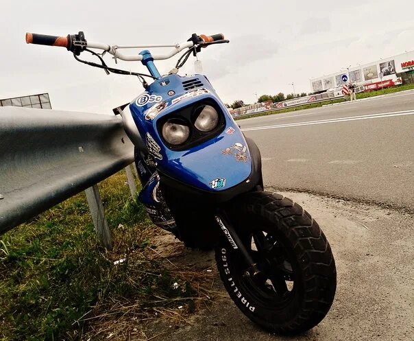 Yamaha BWS Stunt. Yamaha BWS стант. Yamaha BWS 50 FZM. Yamaha BWS 50 Stunt. Ямаха утка