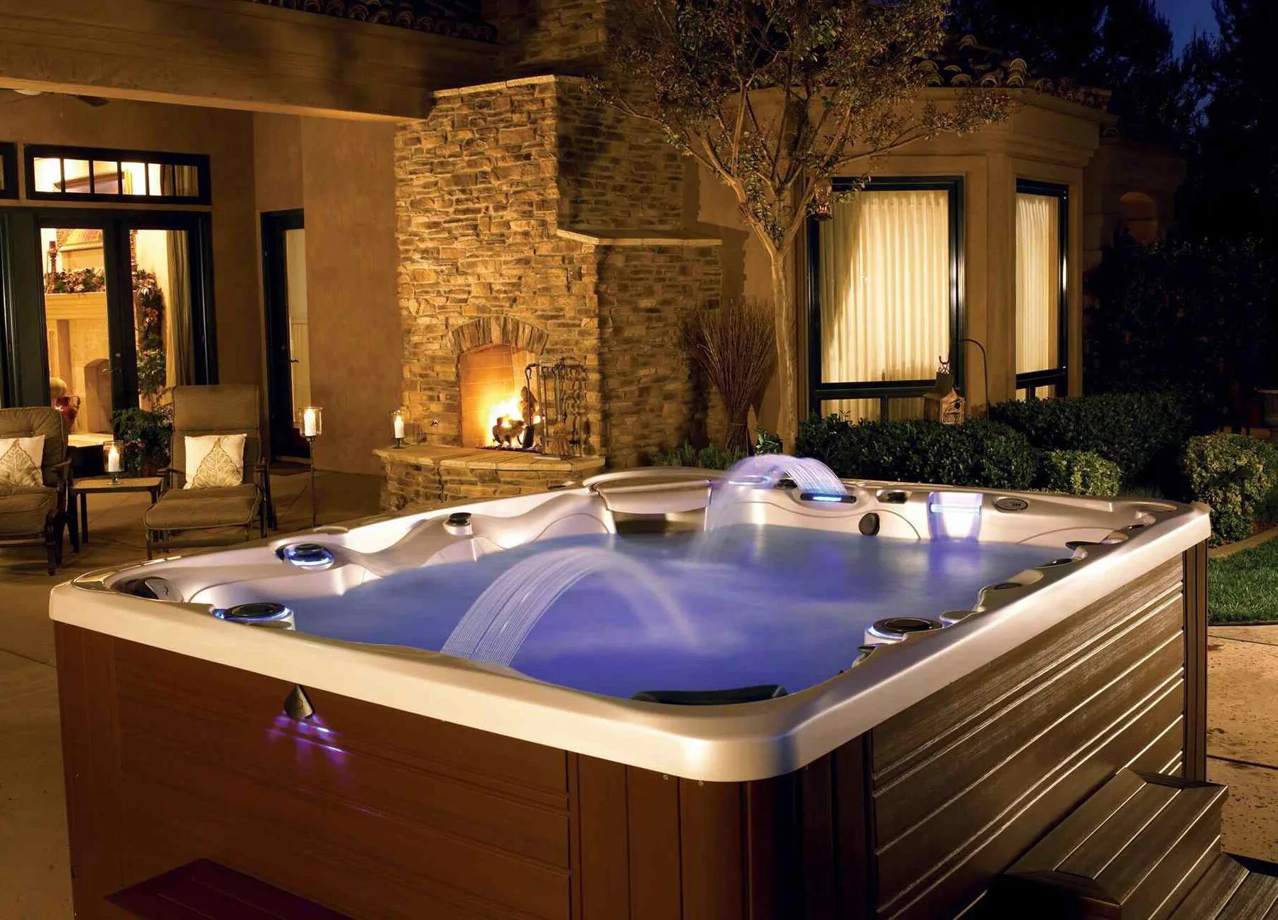 Комната с бассейном и джакузи. Джакузи софтаб legend 220t. Джакузи на час. Jacuzzi spa virpool. Гостиница измайлово джакузи.