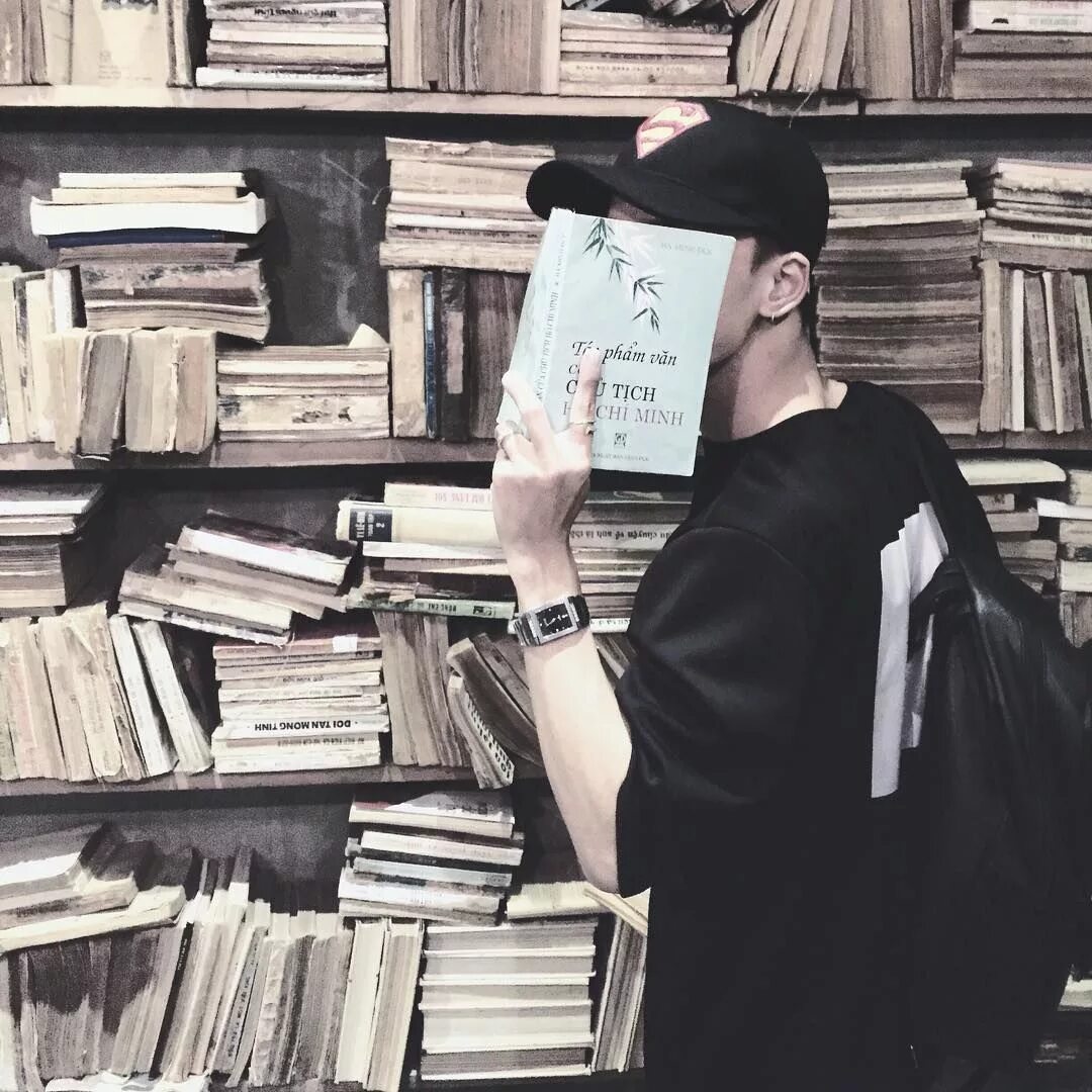 Читать книгу без рук