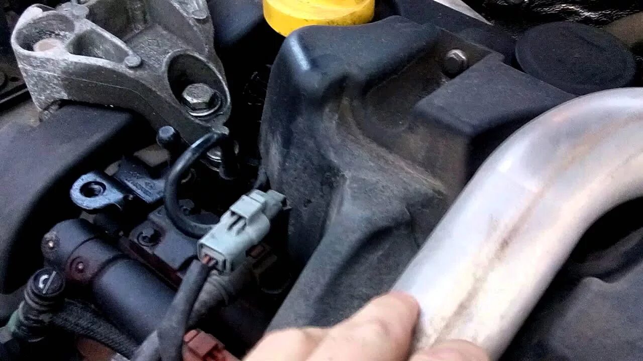 Черный дым при разгоне. Свист на прогретом двигателе Scenic 2. Renault Scenic 2 1.5 DCI Vibration on the body. Рено Сценик 2 1.5 DCI ТРВ кондиционера. Меган 2 1.5 DCI при наборе оборотов глохнет.