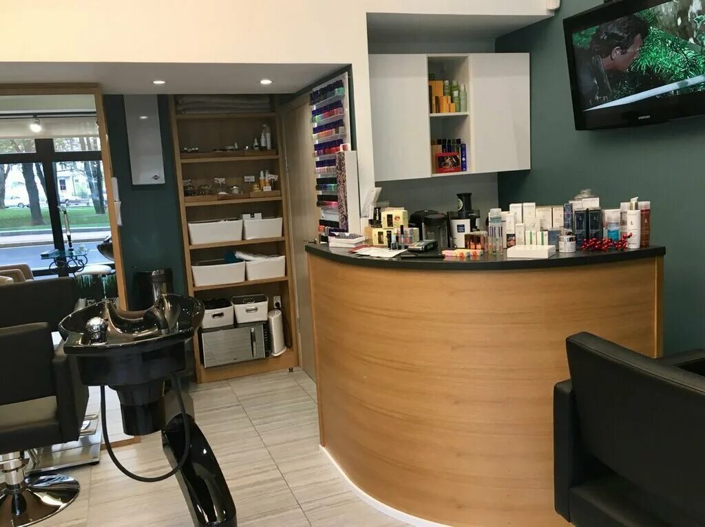 Express nails. Express nails малая бронная. express nails фили град. экспресс нейлс покрышкина. парикмахерская бьюти терра на варшавской.