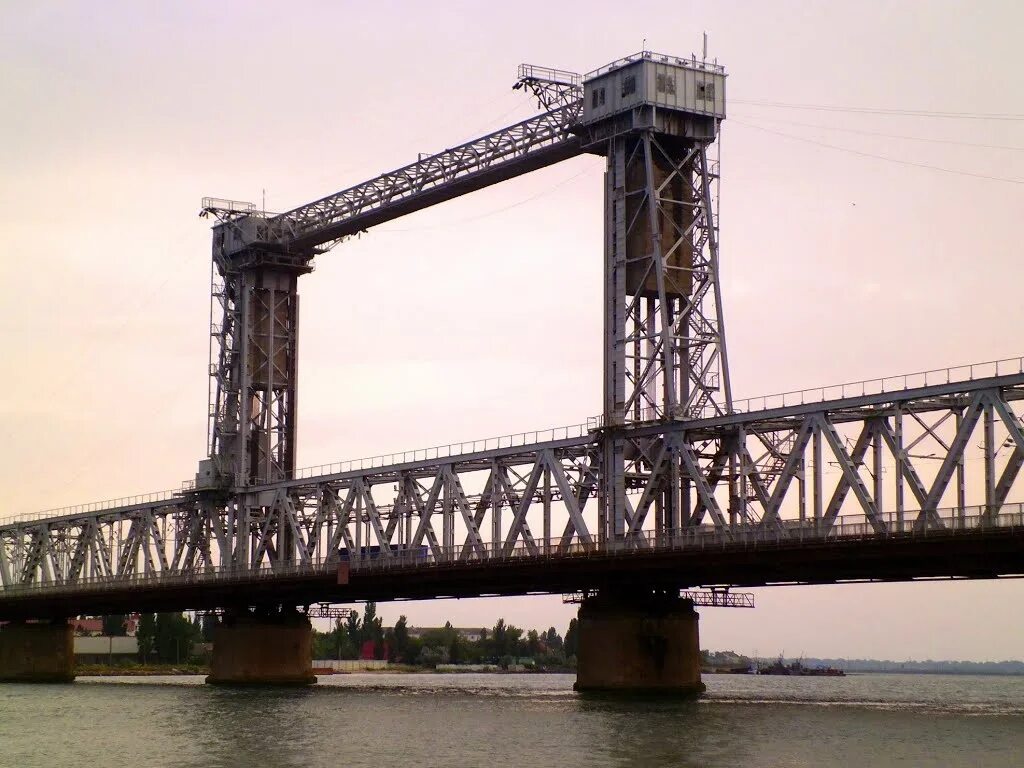 Мост затока. Мост Белгород Днестровский. Днестровский Лиман мост. Днестровский Лима мост. Затока разводной мост.