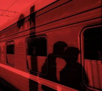 Больно поезде