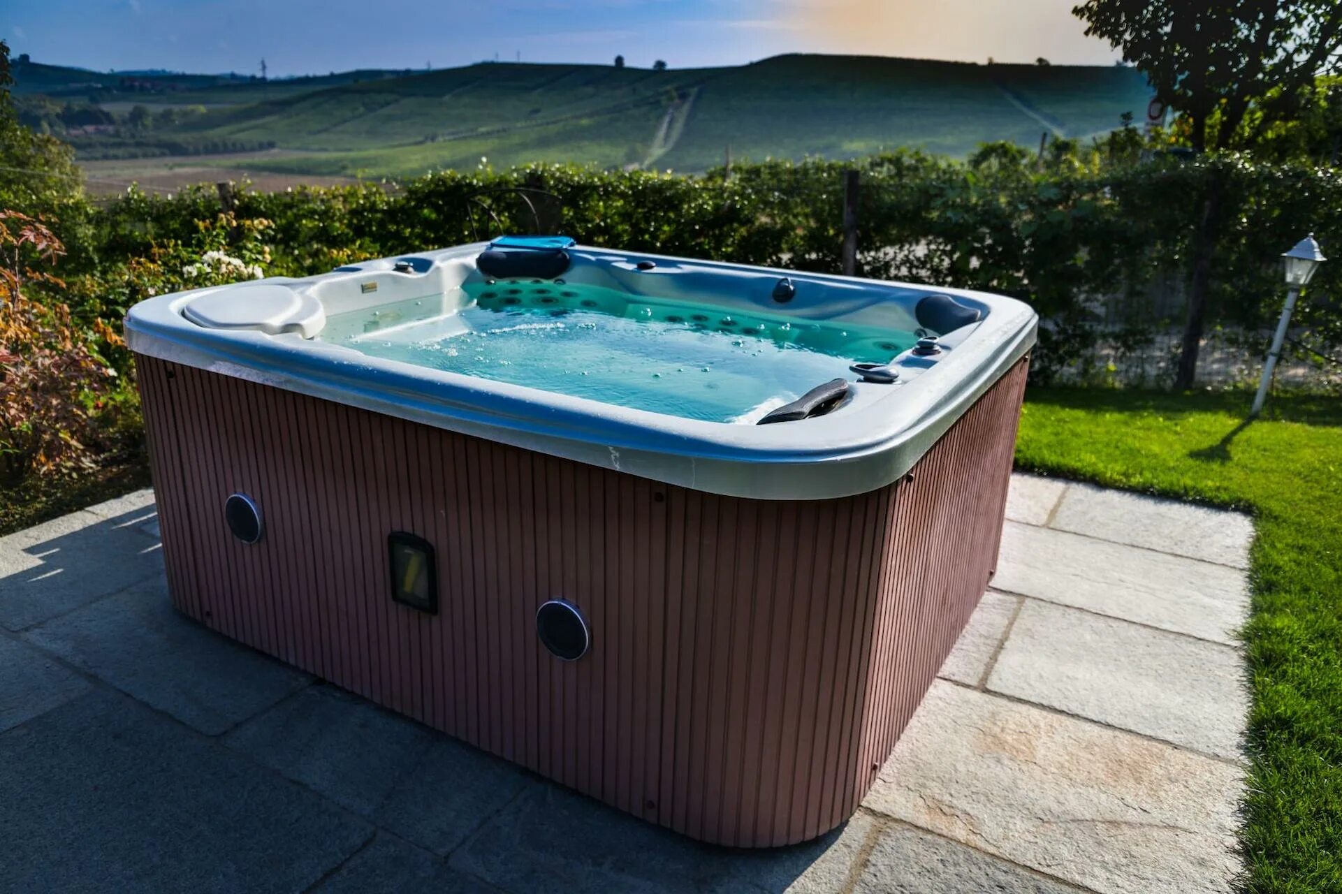 Бассейн спа Jacuzzi Virginia. Бассейн спа Kingston JCS-99. Kingston JCS - 21 Spa Pool. Спа бассейн "hot Spring". Про джакузи