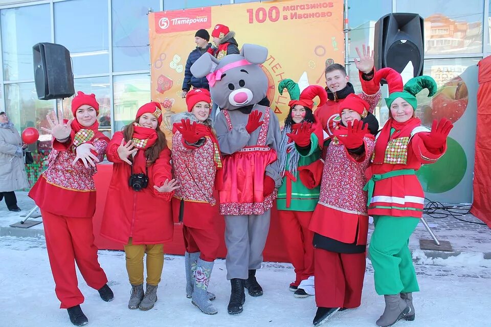 Открытие пятерочки в чите 2024. Алгасово Пятерочка. В деревне открылась Пятерочка. Открытие Пятерочки в Осинове. Мокшино Пятерочка открытие.