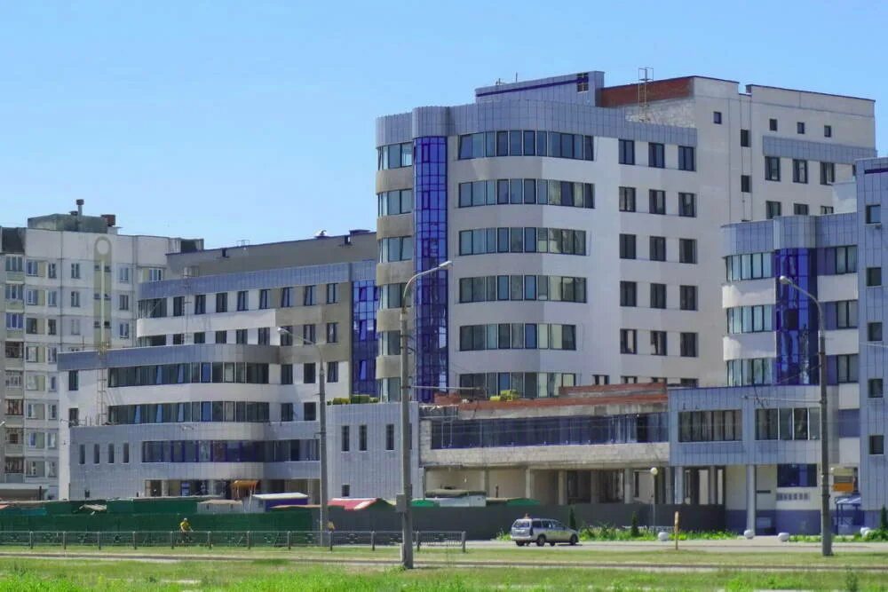 центр гп. мазурова 10в 2. поликлиника 750. гомель поликлиника. медицинский комплекс.
