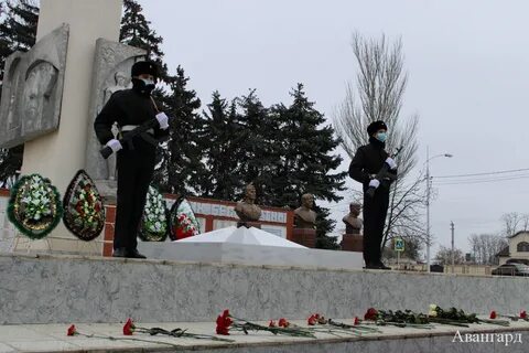 Крыловской день