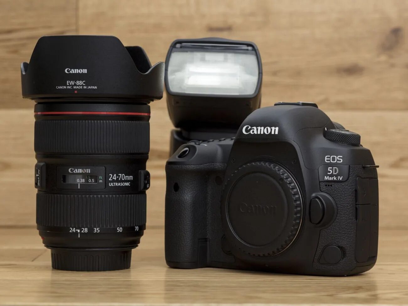 Canon mark ii отзывы. Canon EOS 5d Mark IV. Видоискатель Canon EOS 5d Mark IV. Canon EOS 5 Mark 4. Canon 5d Mark 4 24-70.