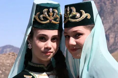 Жеке секс үшін сексуалды араб әйелдерін онлайн көріңіз