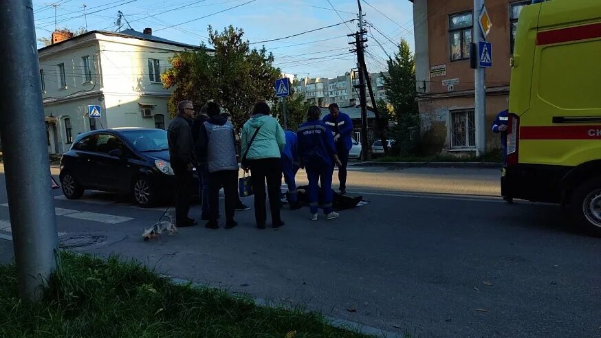 Сбили на Шелковичной Саратов. Сбили женщину на Благодарова Саратов 12.10.2022. Что случилось 5 октября