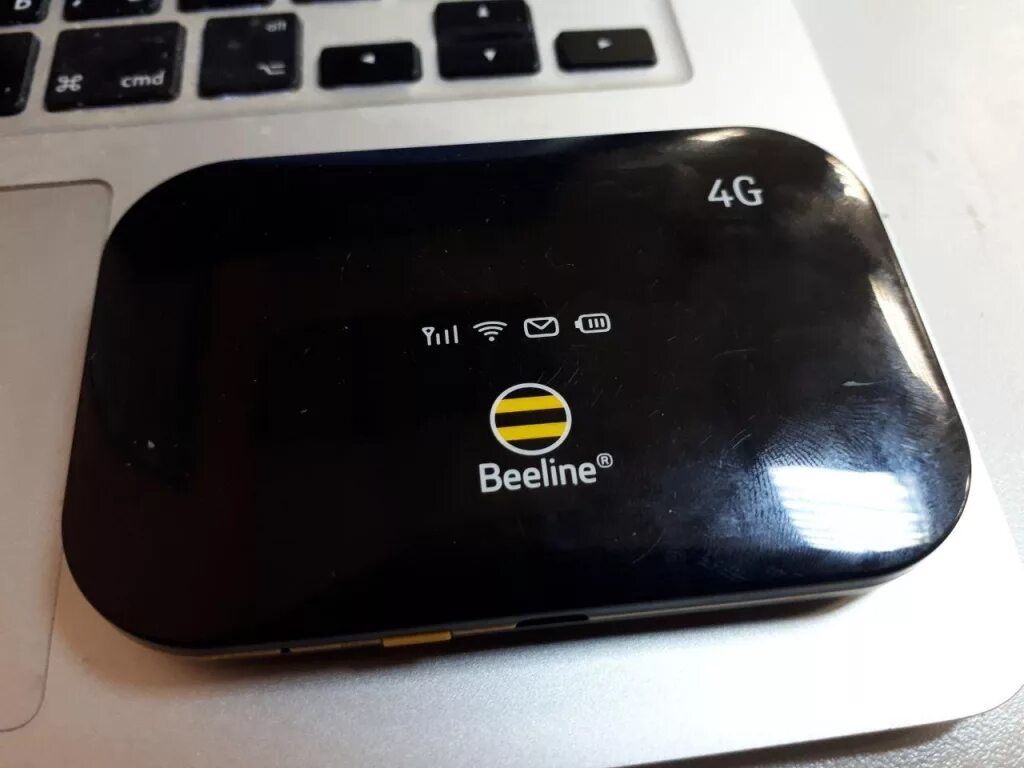 Билайн телефоны роутеры. Beeline 4g Wi-Fi роутер. Роутер Билайн 4g Wi-Fi. 4g WIFI роутер Beeline. Мобильный вай фай роутер Билайн 4g.