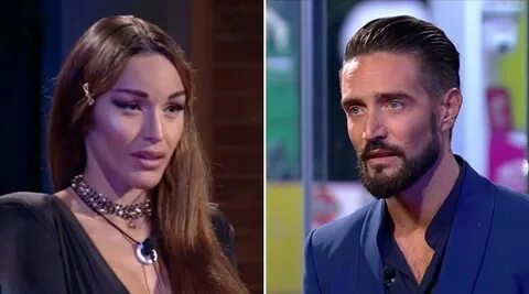 Alex Belli parole pesanti su Delia Duran: "Ha i conti correnti pieni, ...