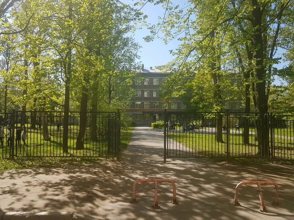 первая английская школа московского района. сош 358 московского района санкт-петербурга. школа 496 московского района. школа 496 варшавская. школа номер 1 варшавская 30.
