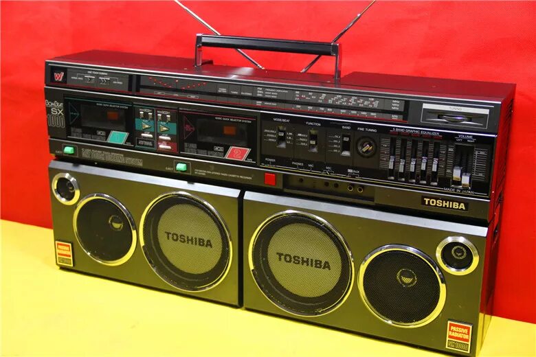 Магнитола тошиба. Магнитола тошиба. Магнитола тошиба. Toshiba rt-8056. Магнитола toshiba bombeat rt-sf25 (япония).