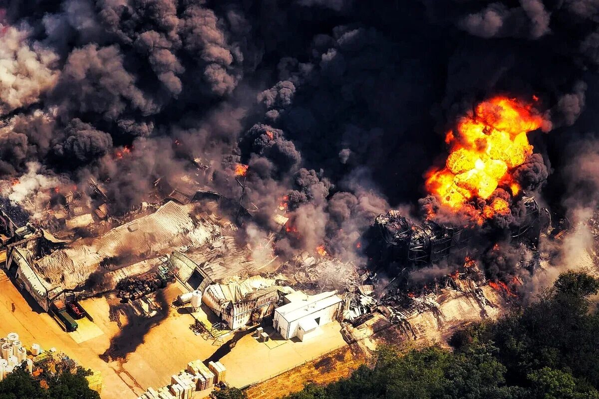 самый большой и страшный пожар в мире. большой пожар. сплошной пожар. самые большие пожары. самые большие пожары.
