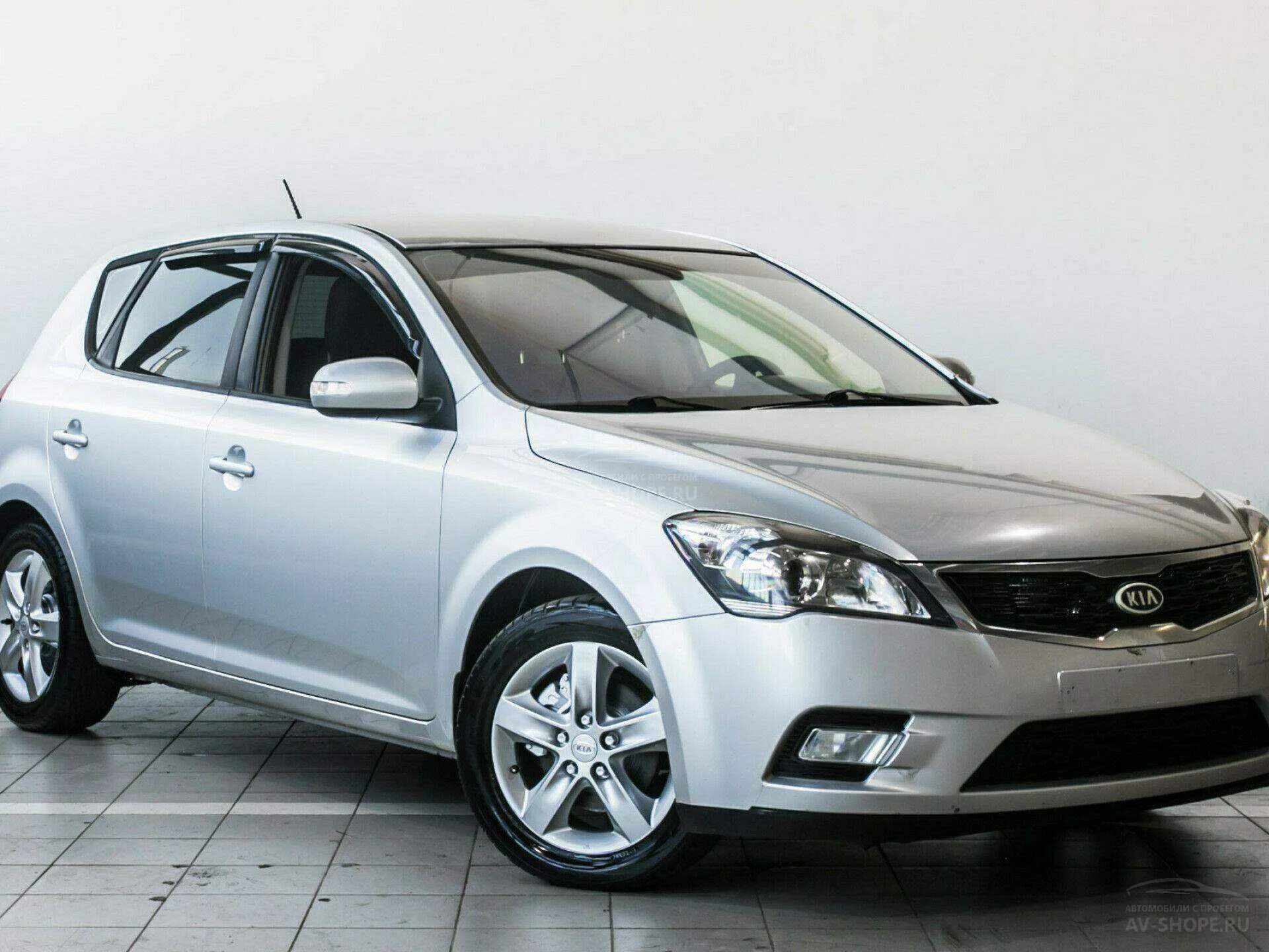 Киа сид 2011 1.6. Ceed 2011. Kia Ceed 2011 седан. Киа СИД 2011 2 литра. Хендай СИД 2011 Г.