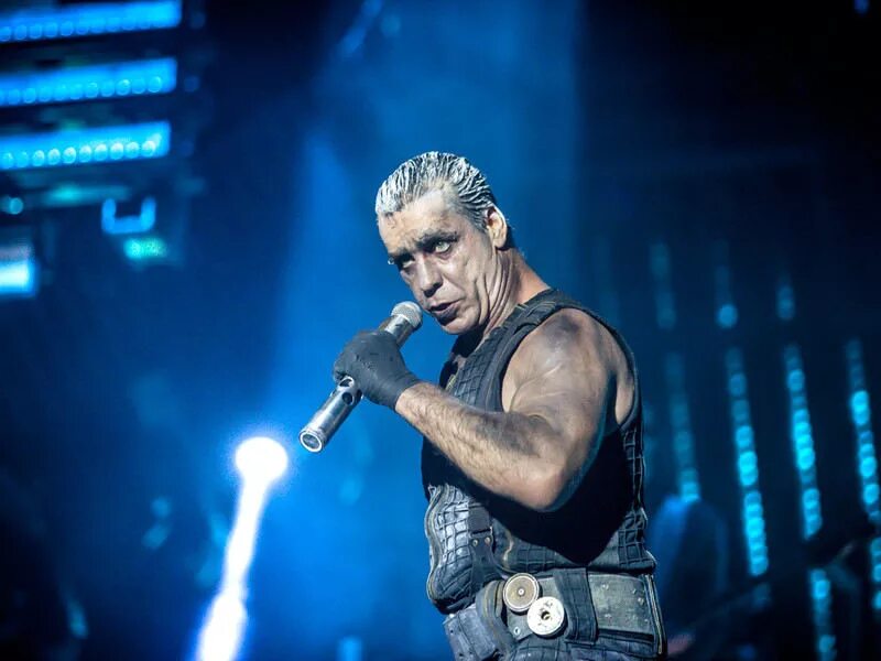 Сборник песен рамштайн. Группа Rammstein 2022. Рамштайн исполнители. Рамштайн участники. Рамштайн сейчас 2022.