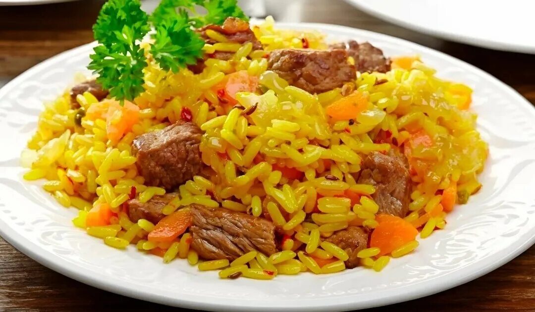 Плов ташкентский. Плов с булгуром и курицей. Девзира ош. Домашний плов с говядиной. Плов баранина говядина.