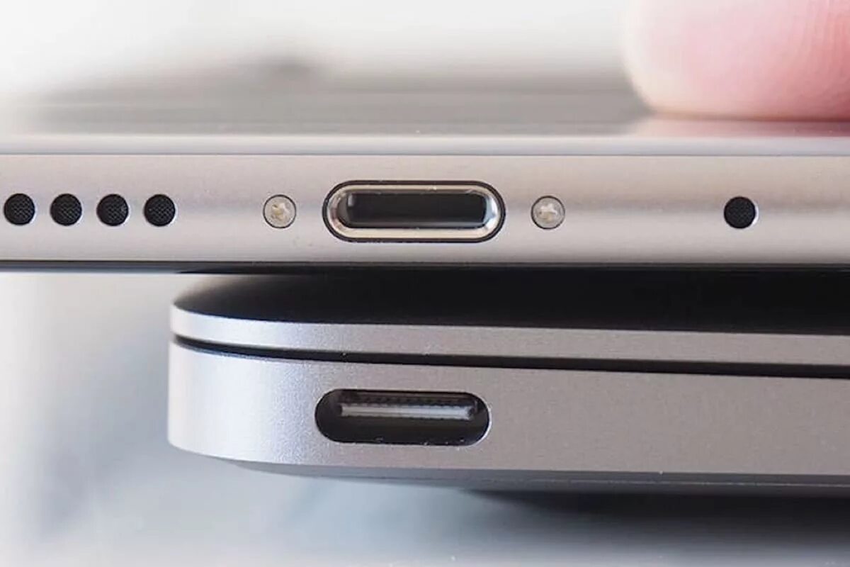 Айфон 15 type c. Айфон 12 разъем. айфон 13 разъем. iphone 14 разъем. айфон 8 есть ли разъем для наушников.