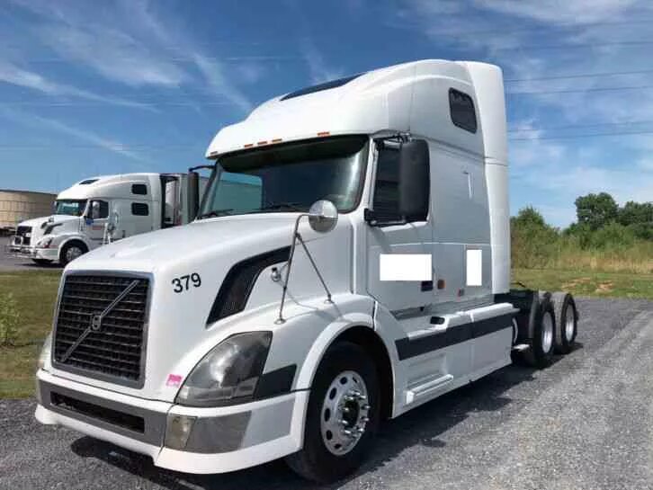 Авито вольво 670. Volvo vnl 670 ets 2. Вольво vnl 670 2004. Вольво американец vnl 670. Авито вольво 670.