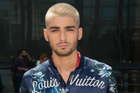 Zayn Throws Shade at 1D Zayn Malik Blonde, Style Zayn Malik, Ocean Hair, Co...