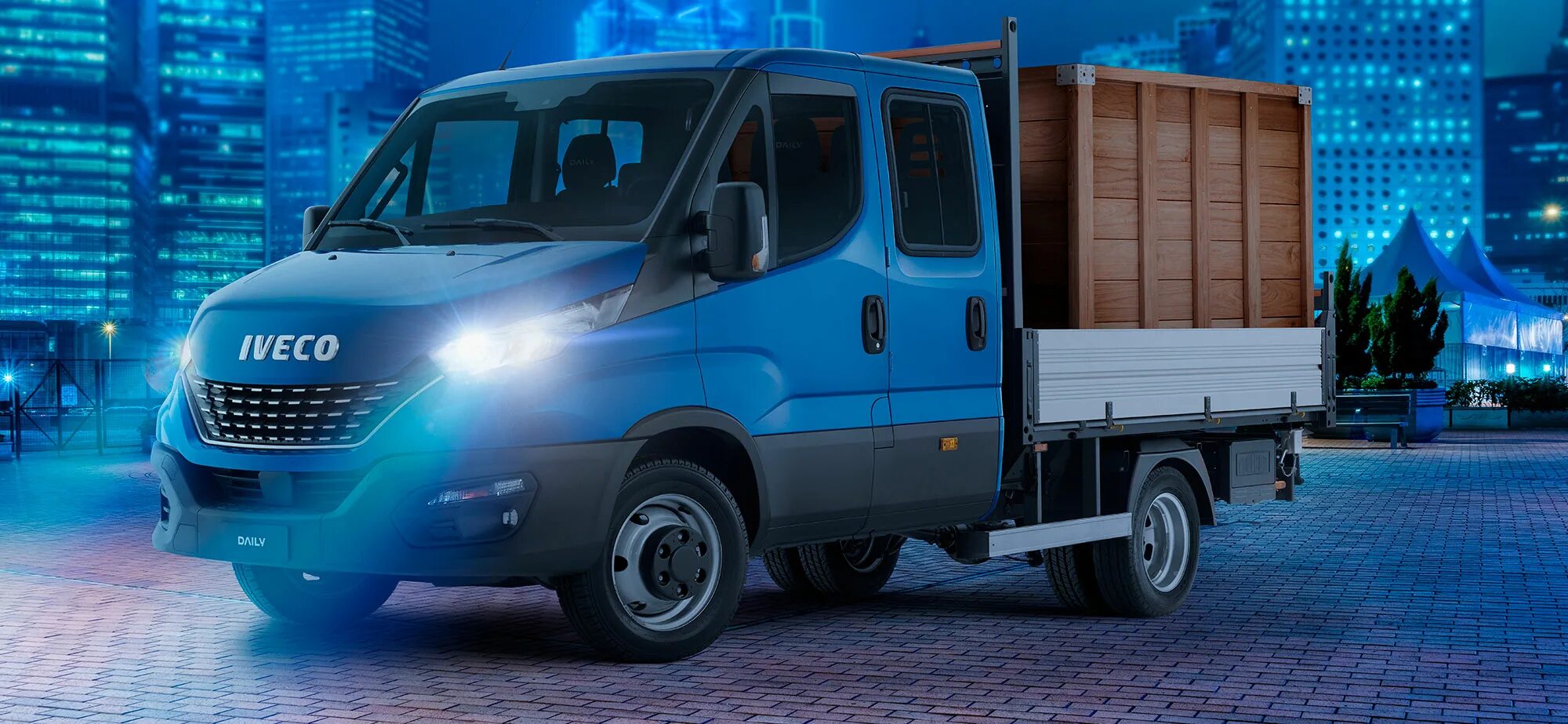 Iveco Daily 2021. Новый Ивеко Дейли 2021. Iveco Daily 2022 фургон. Новая Ивеко Дейли 2022. Ивеко дейли газ