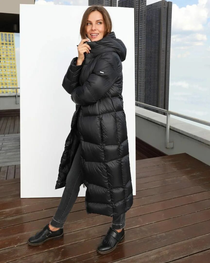 луис виттон длинный пуховик 2020-2021. пуховик оверсайз. самый длинный пуховик. пуховик зимний женский 2020 плюс сайз. пуховик длинный женский зимний.
