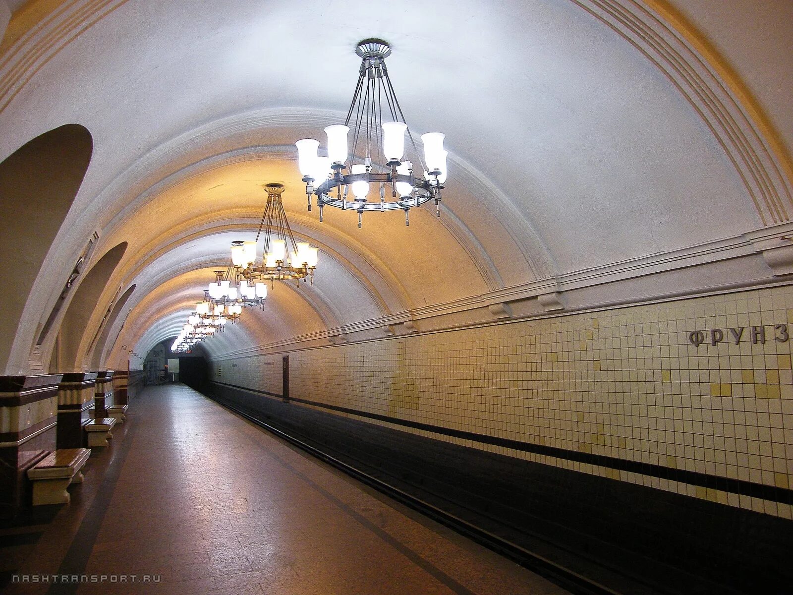 Станция фрунзенская московского метрополитена. Фрунзенская (станция метро, москва). Станция метро фрунзенская минск. Станция метро фрунзенская сокольническая линия. Фрунзенская (станция метро, москва).