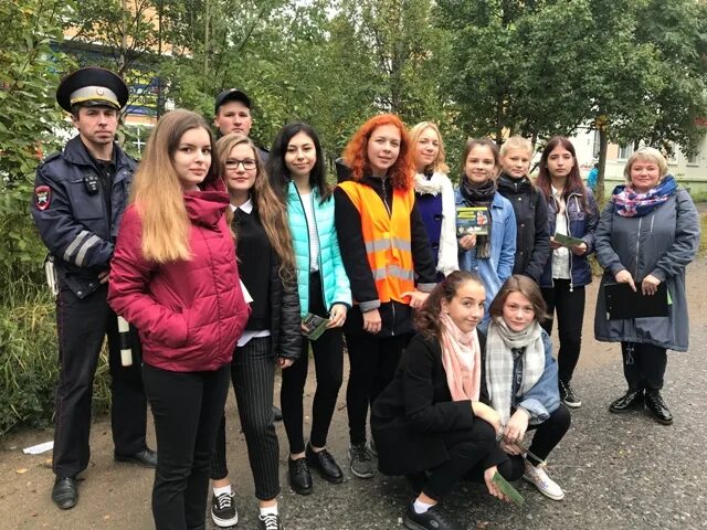 Гаи мончегорск. Лицей сизова мончегорск. директор лицея сизова мончегорск. лицей имени сизова мончегорск официальный сайт. омвд мончегорск.