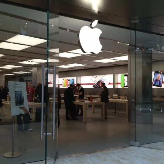 Apple city 1. Эпл сити. Фамилия apple. Apple city 1. Apple city.