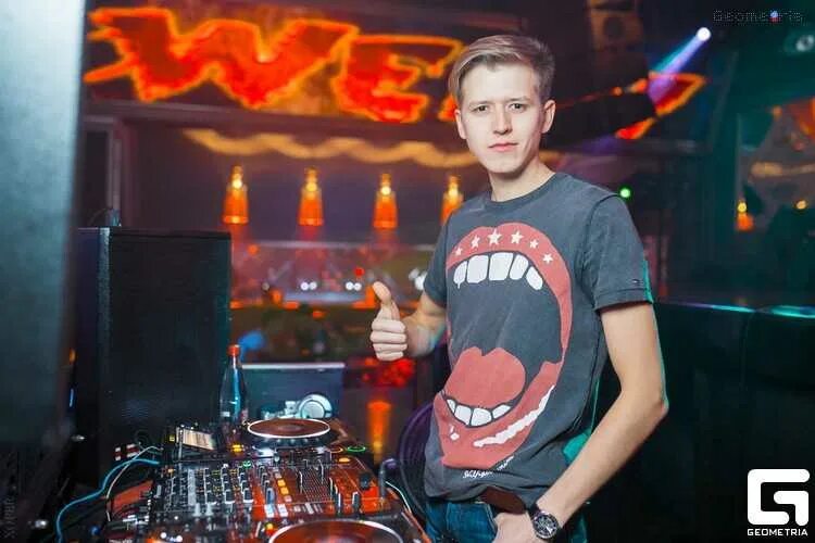 Зима холода dj dimixer. Dj dimixer. Dj dimixer фото. Дмитрий гуменный. Dj dimixer фото.