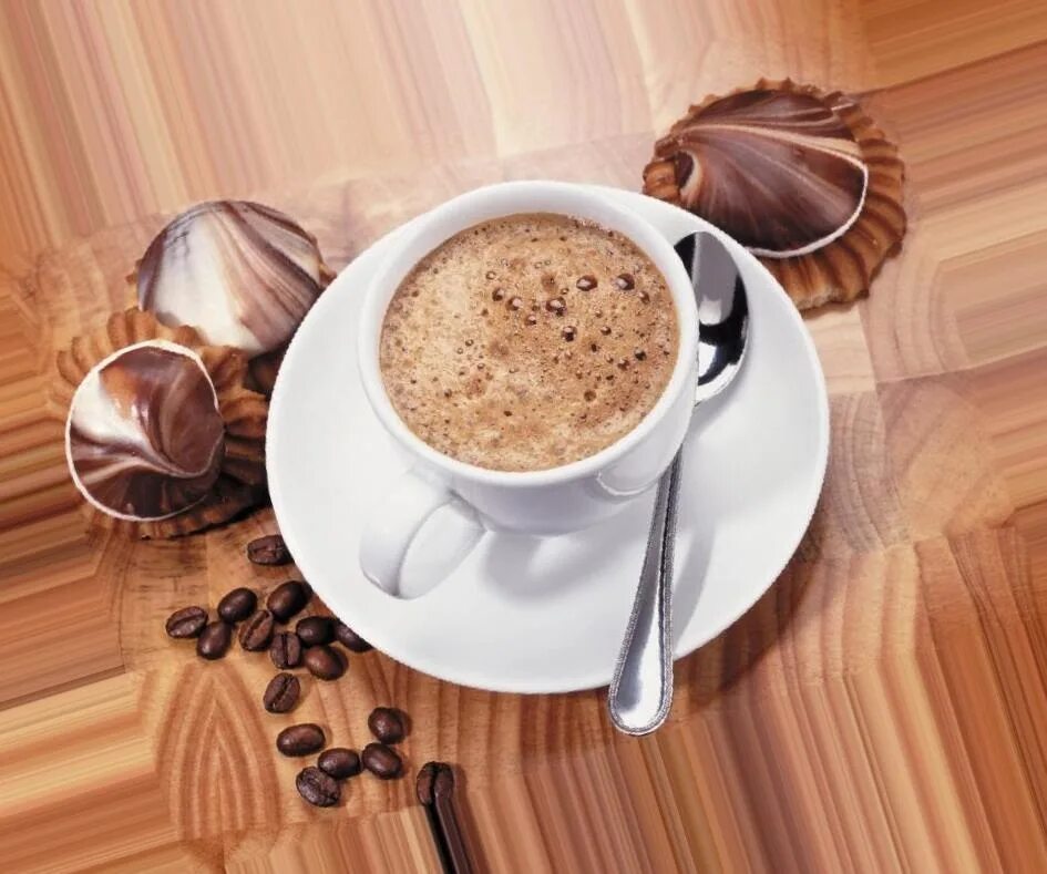 Кофе утром картинки. Доброе утро кофе. С добрым утром кофе. Доброе кофейное утро. Чашка кофе с добрым утром.