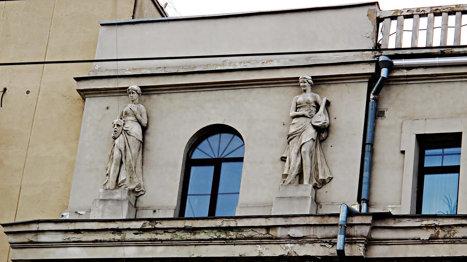 Проспект революции 56. Проспект революции 56