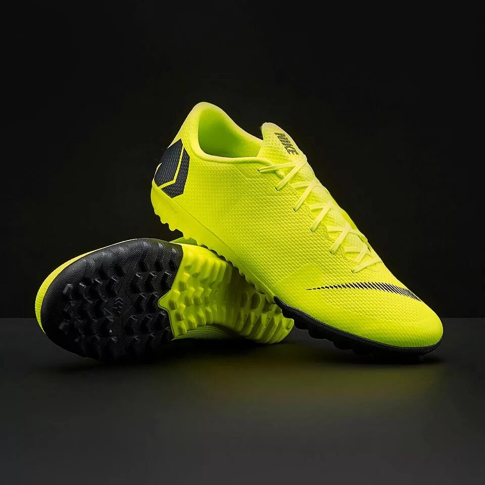 Футзалки Nike Vapor 12. Nike Vapor 12 Academy ic. Nike Mercurial Vapor 12 футзалки. Футзалки Nike Mercurial зеленые. Сороконожки меркуриал