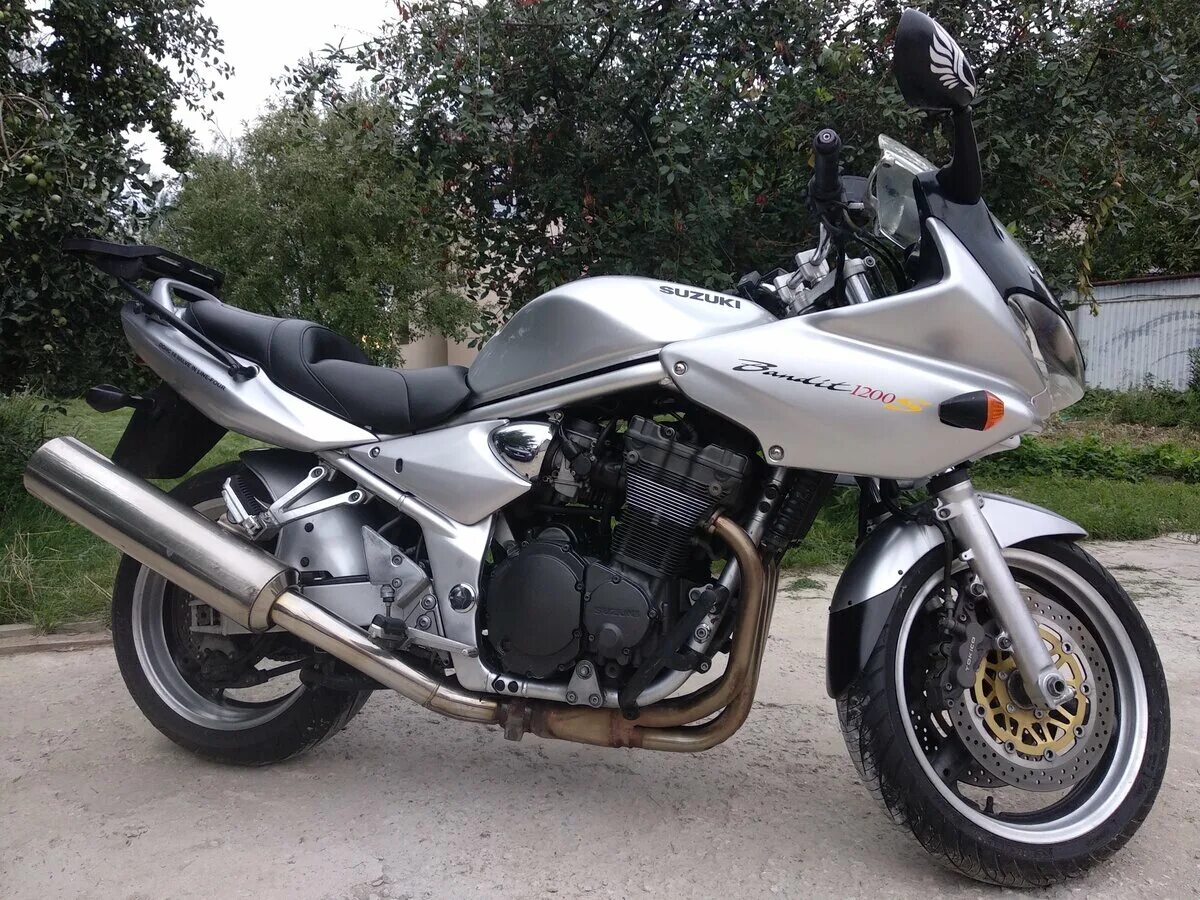 Сузуки бандит 250. Сузуки бандит бу. Suzuki bandit 600s. Пластик suzuki bandit 250. Suzuki gsf 600 bandit.
