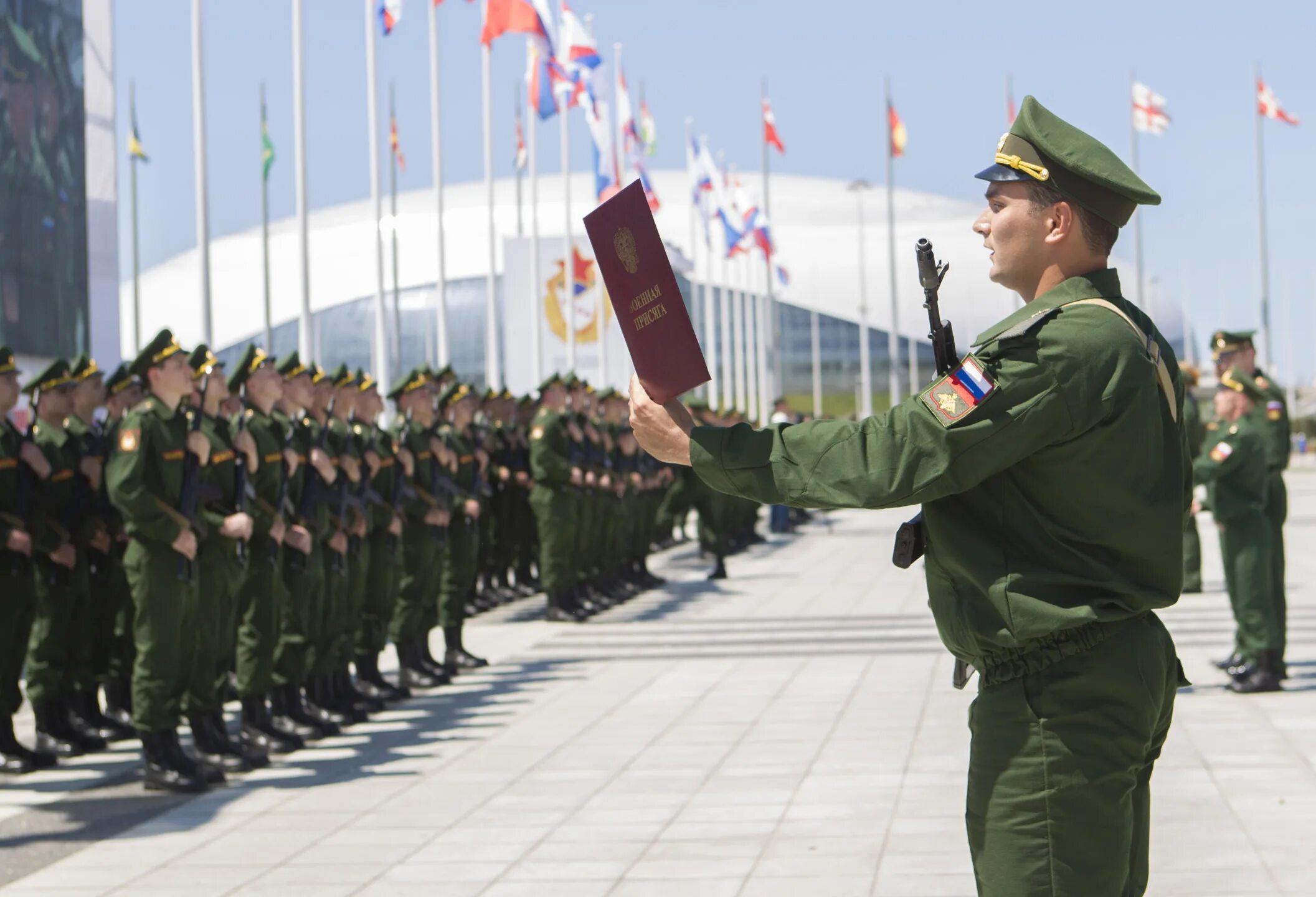 армия россии присяга. присяга церемония. присяга. ритуал приведения к военной присяге. присяга в вка им можайского 2022.