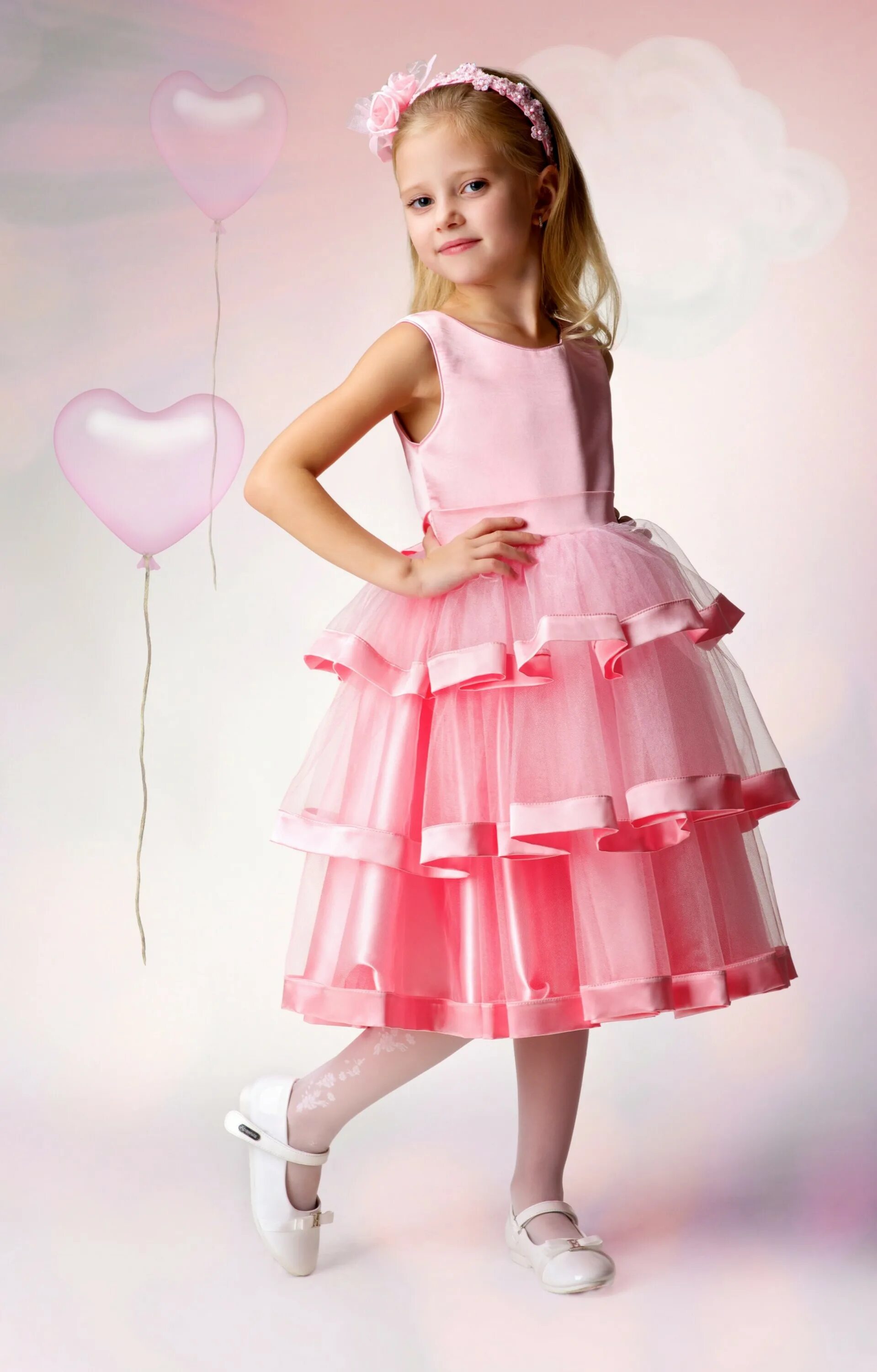 Выкройки нарядных платьев для девочек бесплатно. Основа детского платья. Платье для девочки основа. Платья для девочек 8 лет. Выкройка основа платья для девочки 10 лет.