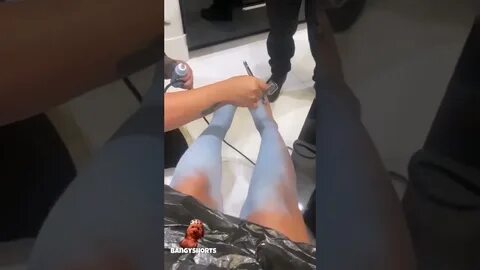 Неожиданно показала